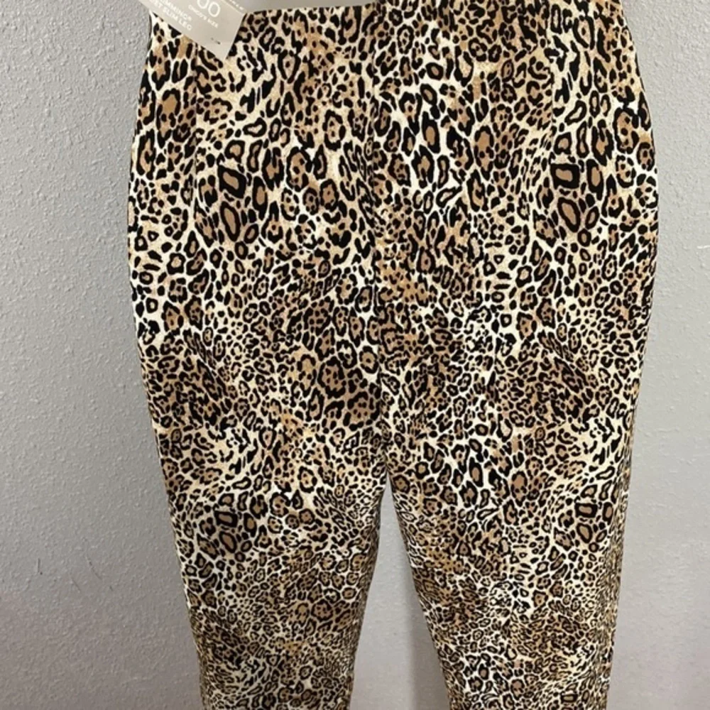 NWT Chico’s So Slimming Juliet Leopard-Print Ankle Pants 00 2